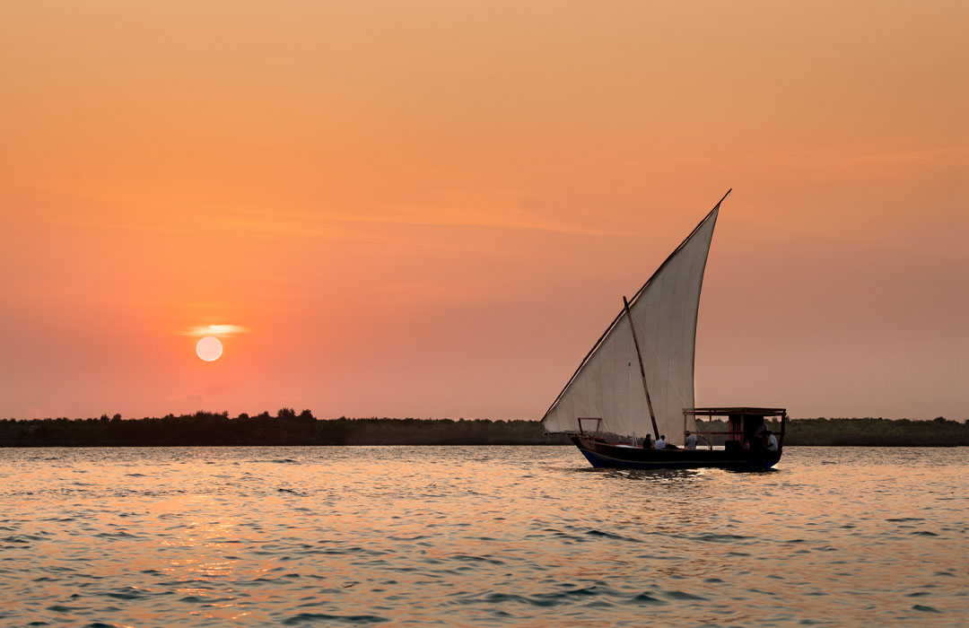 Tanzania Zanzibar Mnemba Island Dhow Zonsondergang